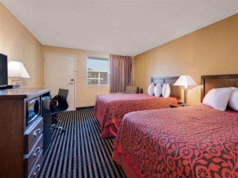Days Inn สโปแคน ภายนอก รูปภาพ