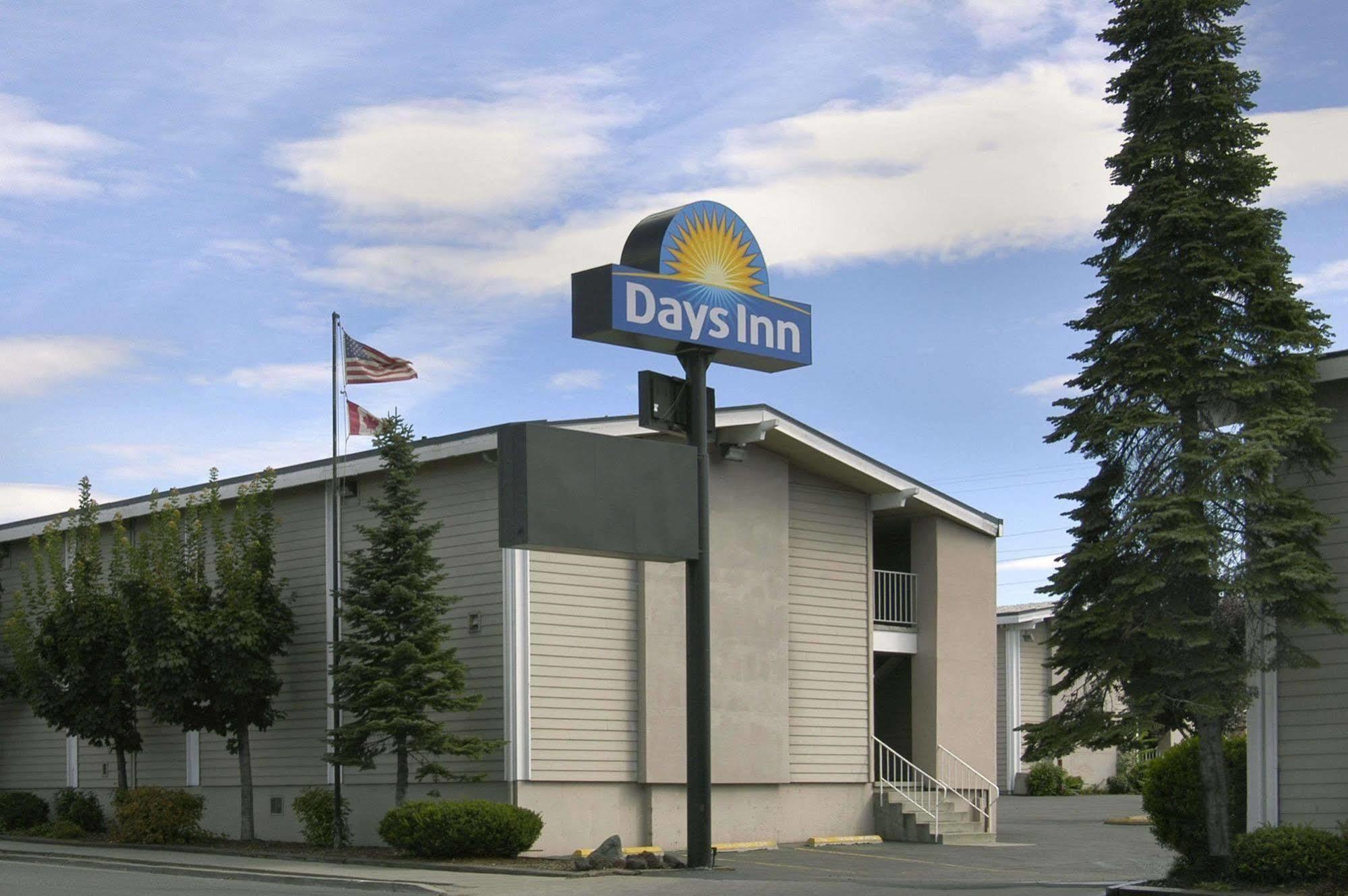 Days Inn สโปแคน ภายนอก รูปภาพ