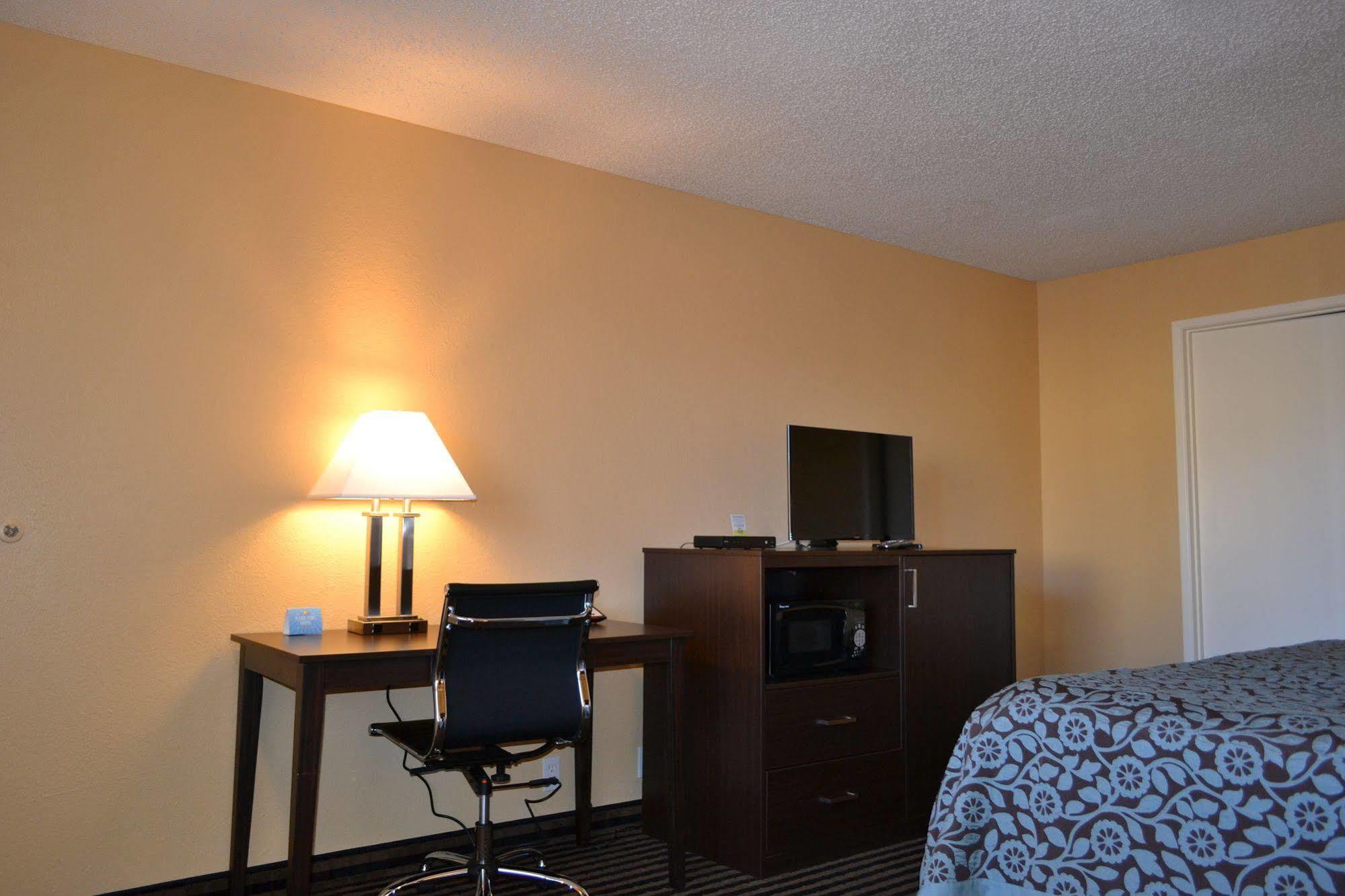 Days Inn สโปแคน ภายนอก รูปภาพ