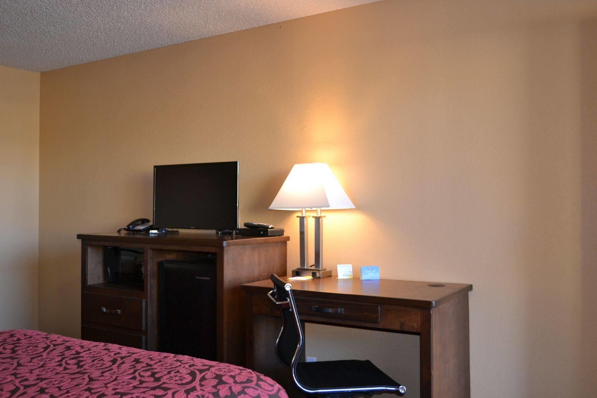 Days Inn สโปแคน ภายนอก รูปภาพ