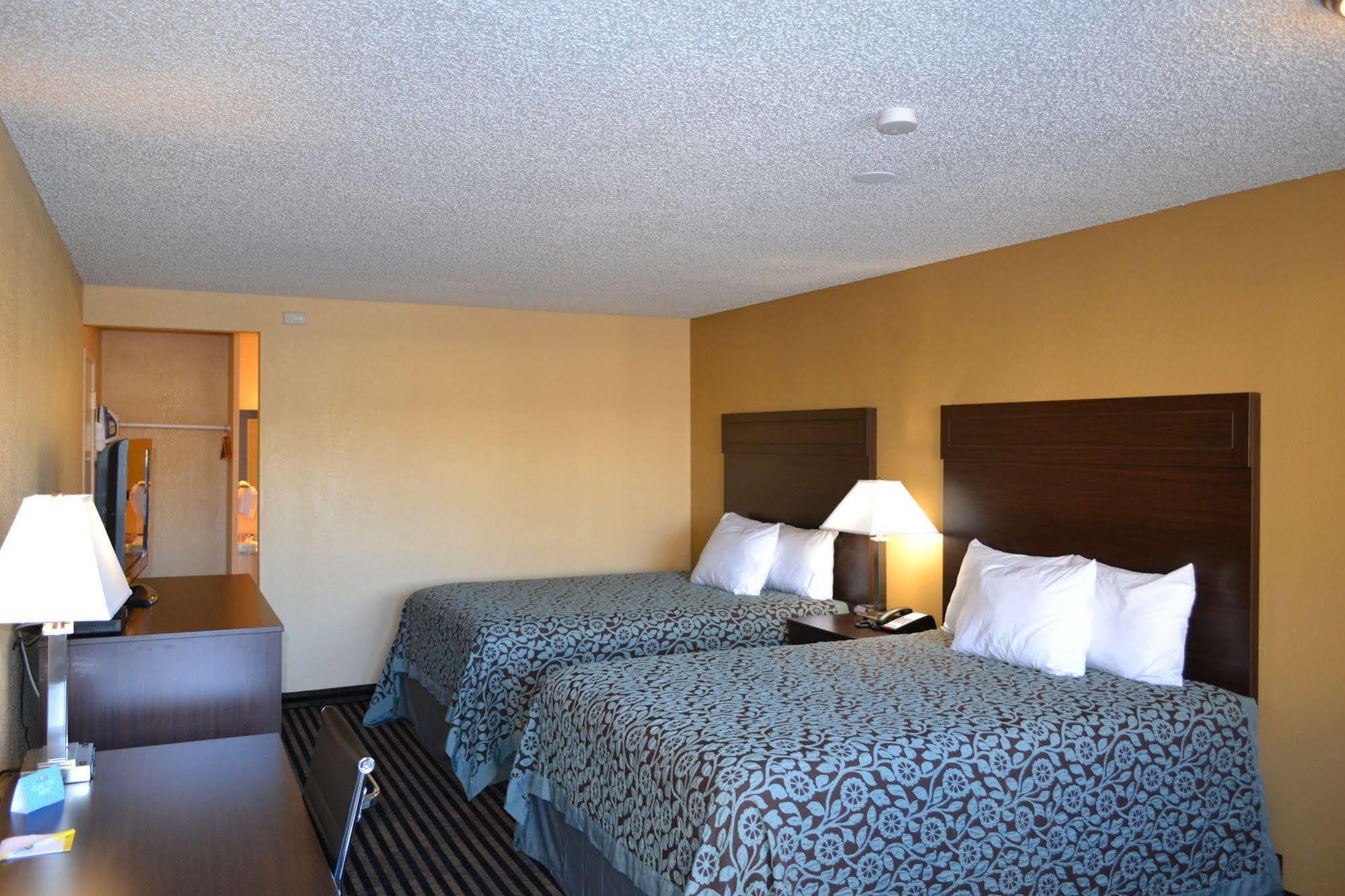 Days Inn สโปแคน ภายนอก รูปภาพ
